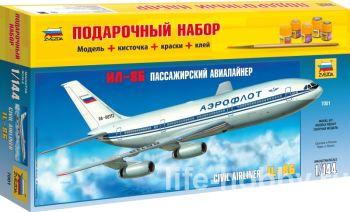 7001    -86 / Civil aircraft IL-86