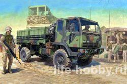01004     M1078 / Light Medium Tactical Vehicle (LMTV) Standart Cargo Truck